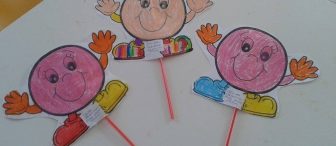 Mutlu yüz kuklaları :)