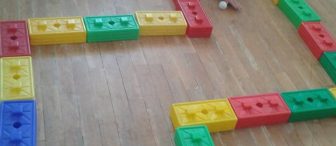 Pinpon topu ile nefes açma çalışması