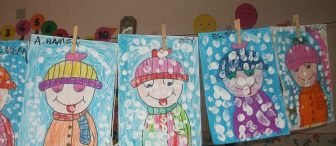 Kar tanesini dilimle yakaladım :)