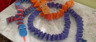 Kedi merdiveninden yılannn