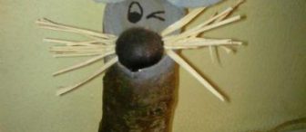 Ağaç Kütüğünden Fare