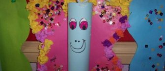 süslü püslü kelebek