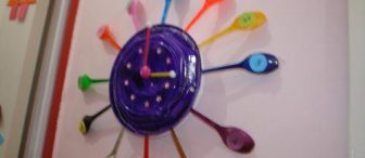 Tik tak tik tak saat