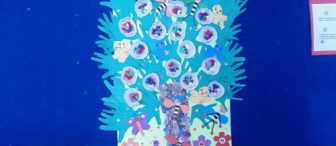 Agacimizin gÖvdesİ gercek agactan…yapraklari pasta kagidindan..