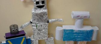 Artık materyallerden robotlarımız….beğeninize…