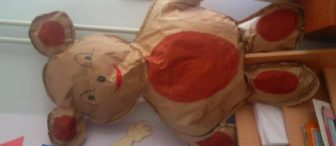 Kutulardan robot yaptık..