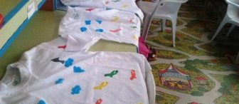 TİŞÖrtlerİmİzİ boyadik