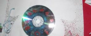 CD ve püskürtme ile nostaljik telefonlarımız.