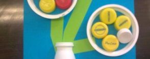 Plastik ayran bardaklarından ve plastik şişeden bakın neler yapmışlar :)