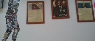 ATATÜRK RESİMLERİNDEN ATATÜRK