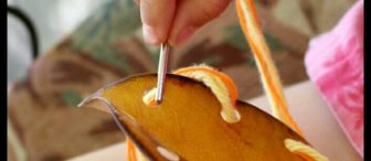 Sonbahar  yapraklarıyla çocuk dikiş projesi