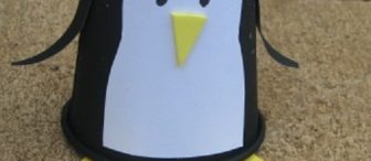 Penguen yarışı,kuklası ve şarkısı :)