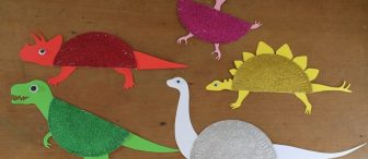 Işıltılı kağıt tabak dinozorlar :)