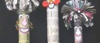 Okul öncesi etkinlikleri artık materyal çalışması olarak gazete adamlar ve ağaçlar etkinliği