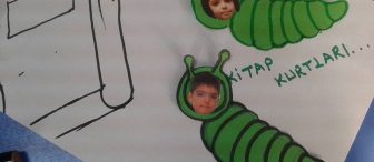 Kütüphaneler Haftası kitap kurtları sanat etkinliği örneği