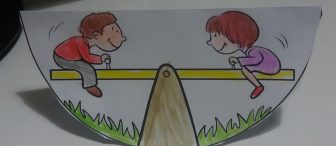 Tahterevallide sallanan çocuklar